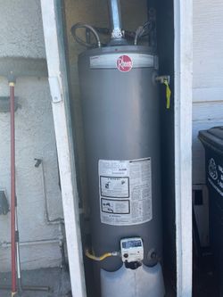 Refurbished water heater 30-40 & 50 gallons