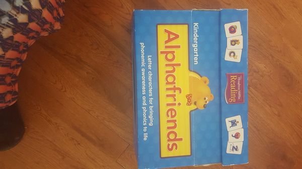 Houghton Mifflin Reading Alphafriends Kindergarten Kit for Sale in ...