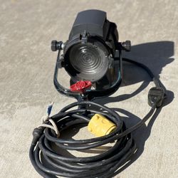 LTM Pepper Tungsten Fresnel