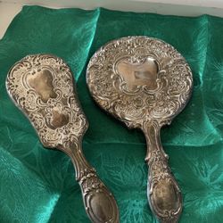 Antique Mirror & Comb , Silver / Silver Plated . 