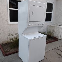 Stackable Washer And Gas Dryer 