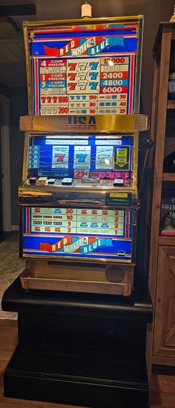 IGT Red White & Blue Quarter Slot Machine