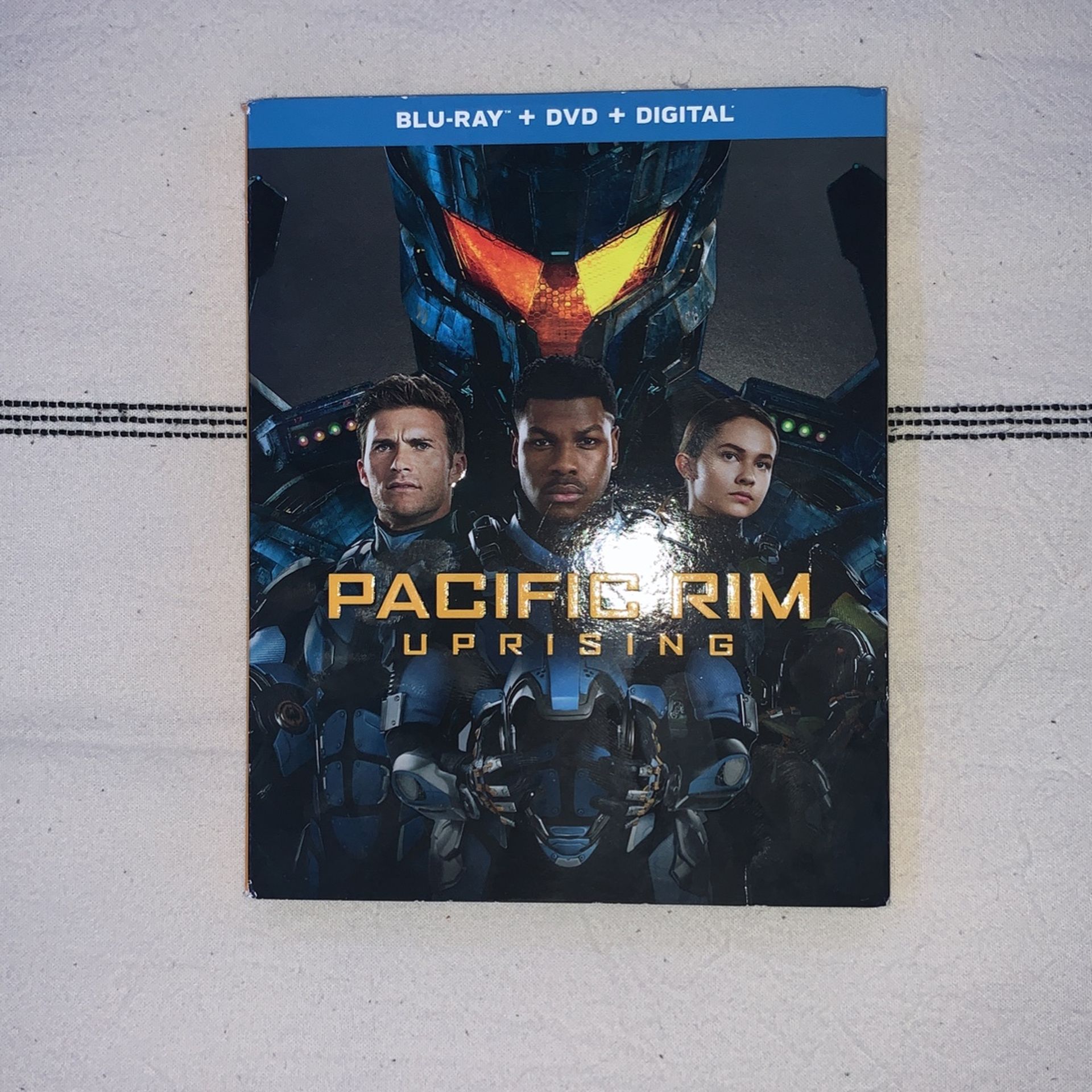 Pacific Rim Uprising Blu-ray 