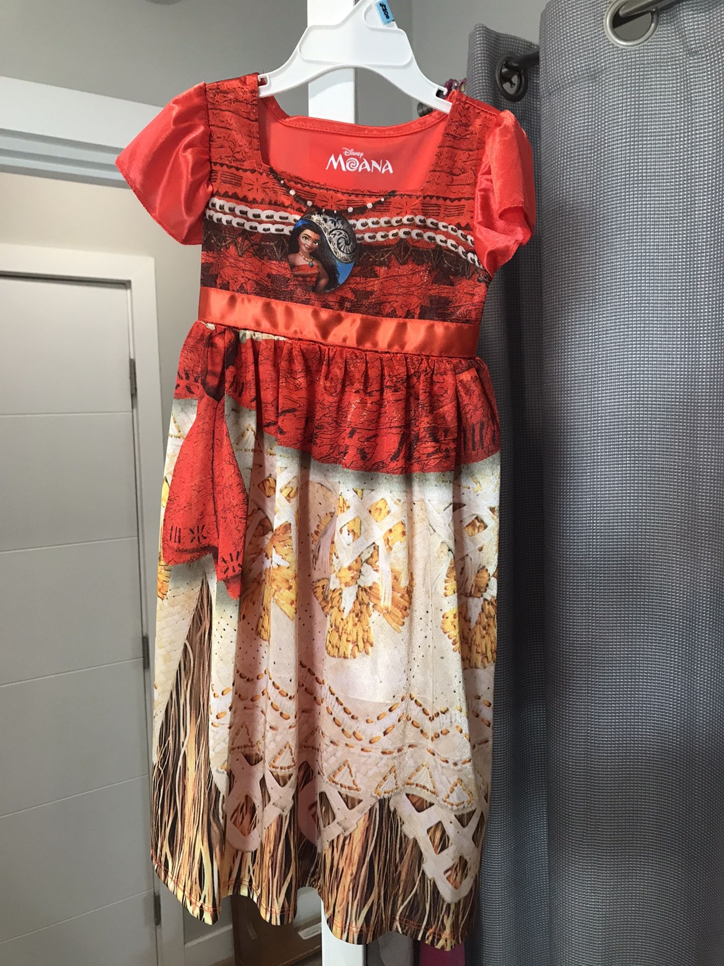 Moana 2T dress. Made for comfort. Never worn, mint condition.