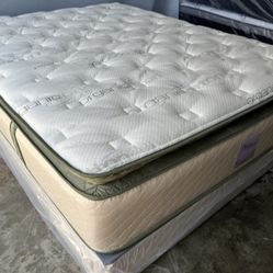 Queen Organic Elite Suprerior Hybrid Gel Memory Foam Pillow Top 14inch Matres 