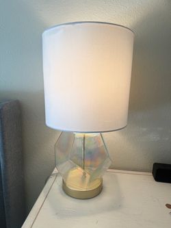 Table lamp