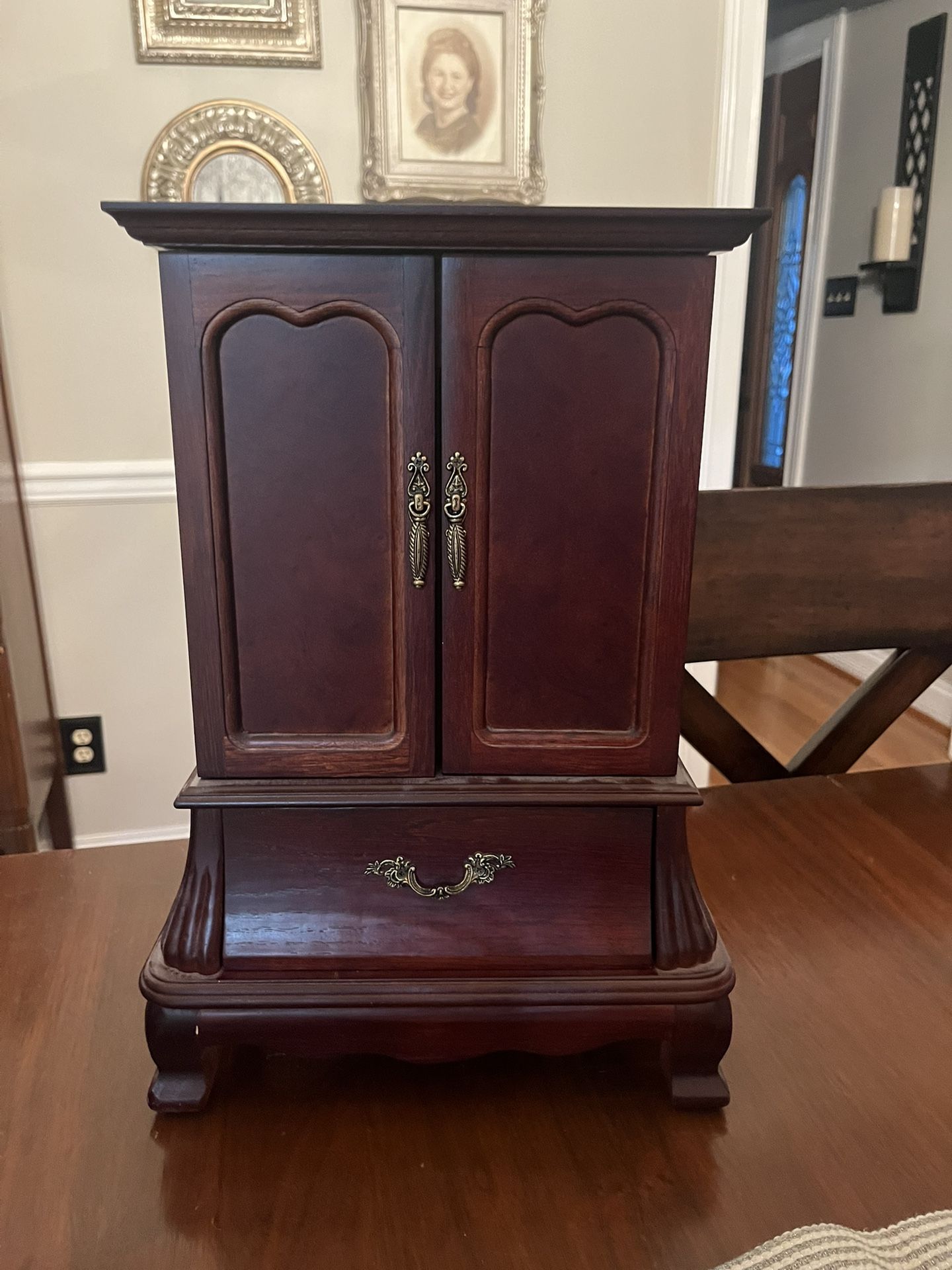 vintage jewelry box