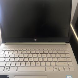 HP 14” Laptop – Barely Used – Windows 11 – Charger Included