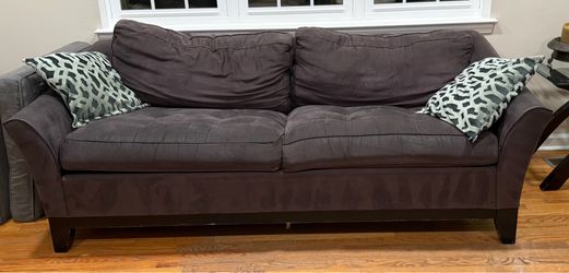 Super Cozy Charcoal Grey Tufted Sofa / Couch - Bed - Includes Accent Pillows