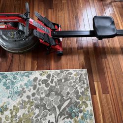 Newport Rowing Machine- Water Resistance 