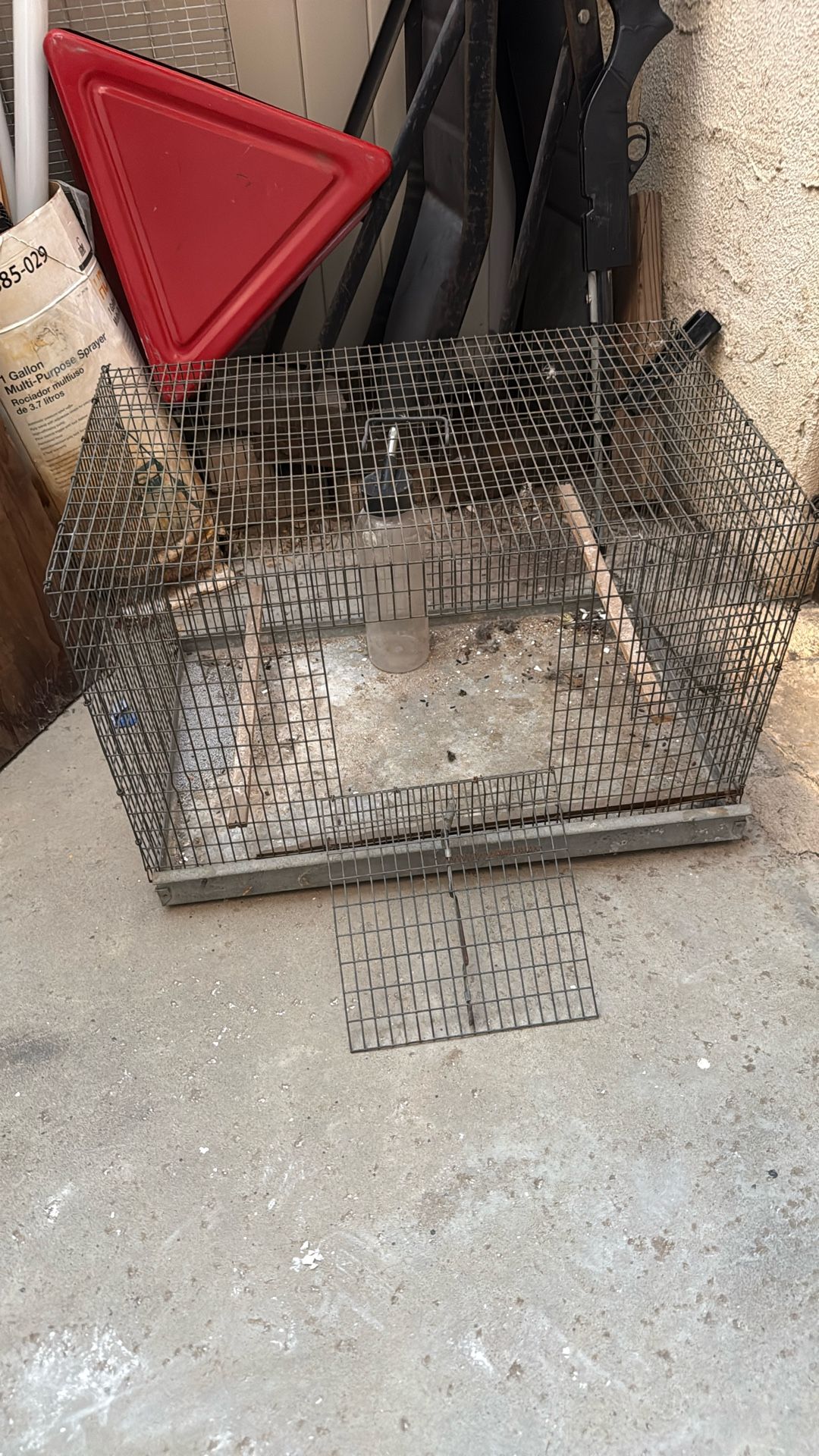 Bunny Cage - Door Works Great. 