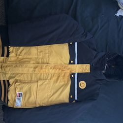 Isaac pelayo snow jacket