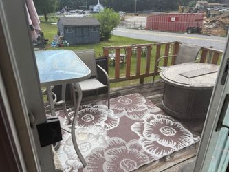 2 bedroom  town house great students