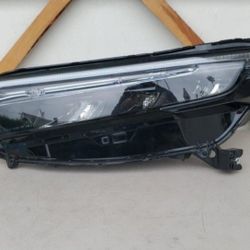 2023 -2025 HONDA CRV CR-V LEFT
HEADLIGHT DRIVER SIDE LED GENUINE
USED OEM.D5 Alm