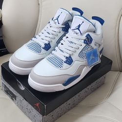 Jordan 4 Retro