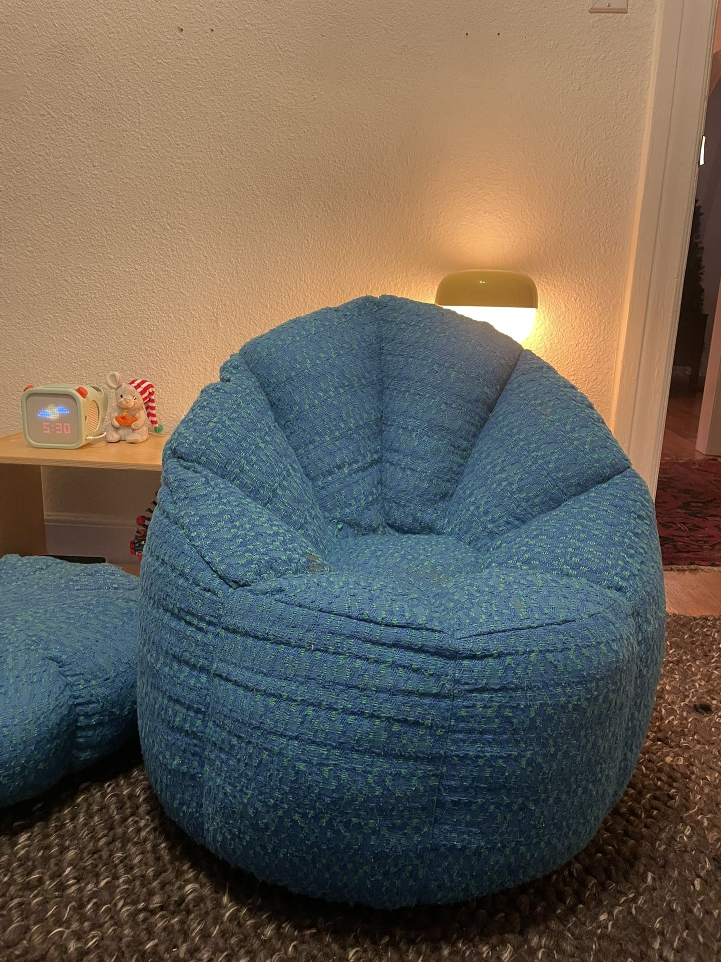 Comfy Kids Chair 