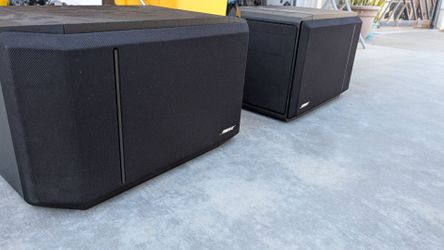 Bose bookshelf 301 speakers + Yamaha receiver amplifier and bluetooth adapter