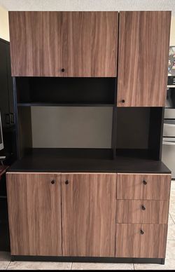 kitchen hutch