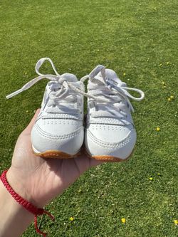 Toddler Reebok shoes