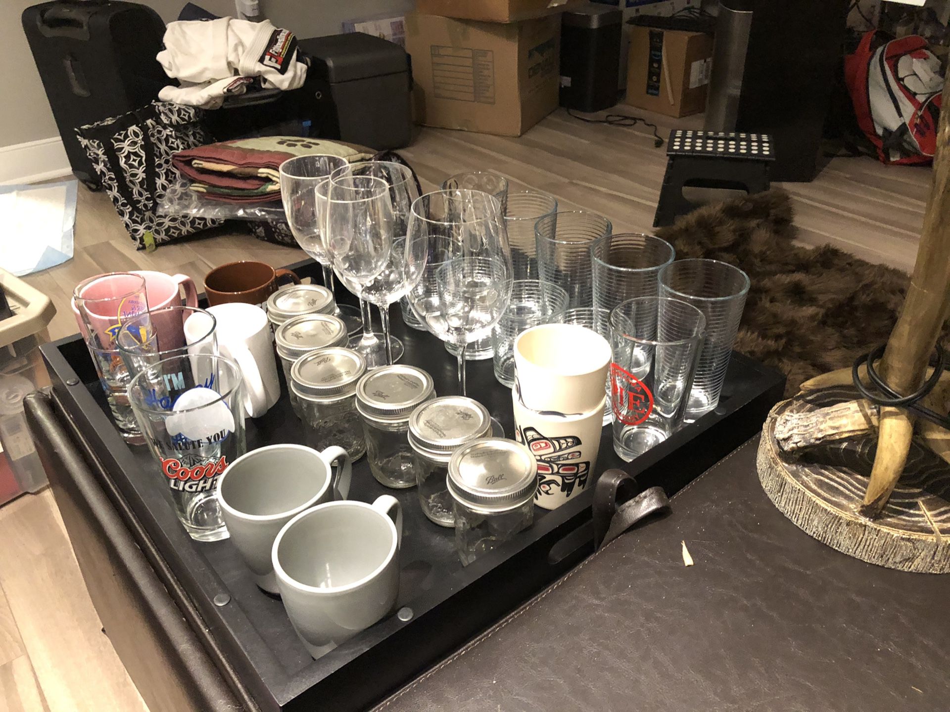 Various cups/mugs
