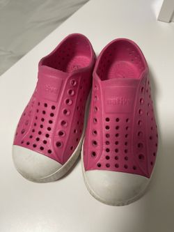 Native Jefferson Waterproof Slip-On Comfort Shoe Hollywood Pink/Shell White C9