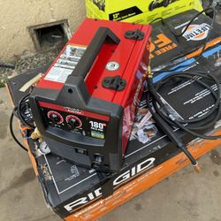 Weld-Pak 180 Amp MIG Flux-Core Wire Feed Welder, 230V, Aluminum Welder with Spool Gun sold separately by Lincoln Electric 