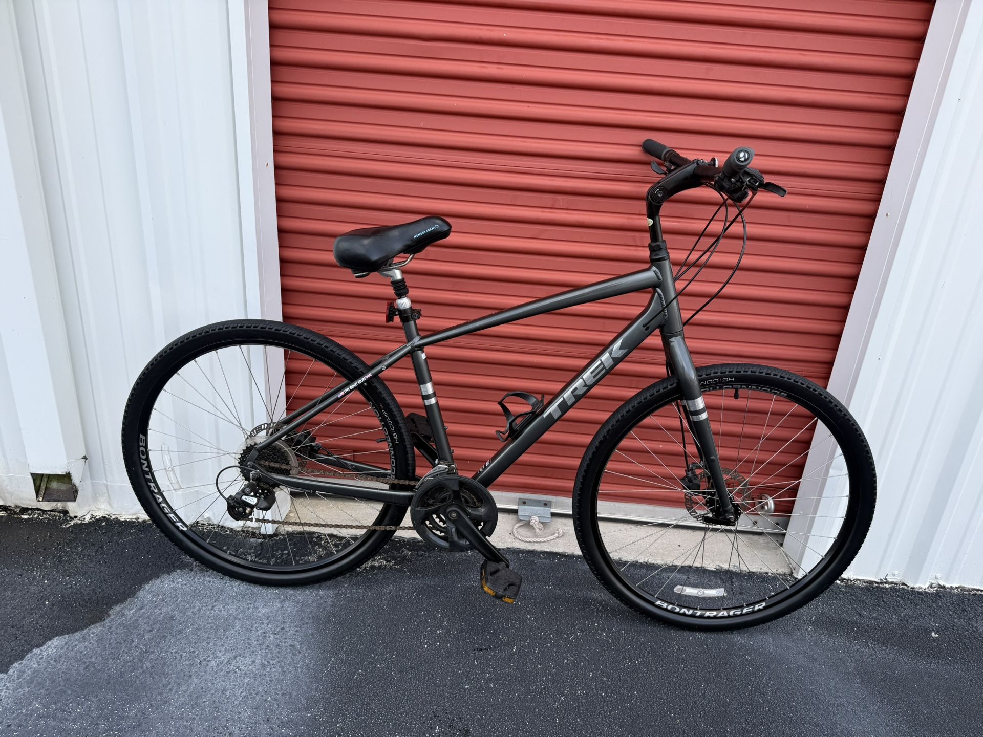 Trek Verve2 L Frame 700 Wheels Hydraulic Disc Brakes