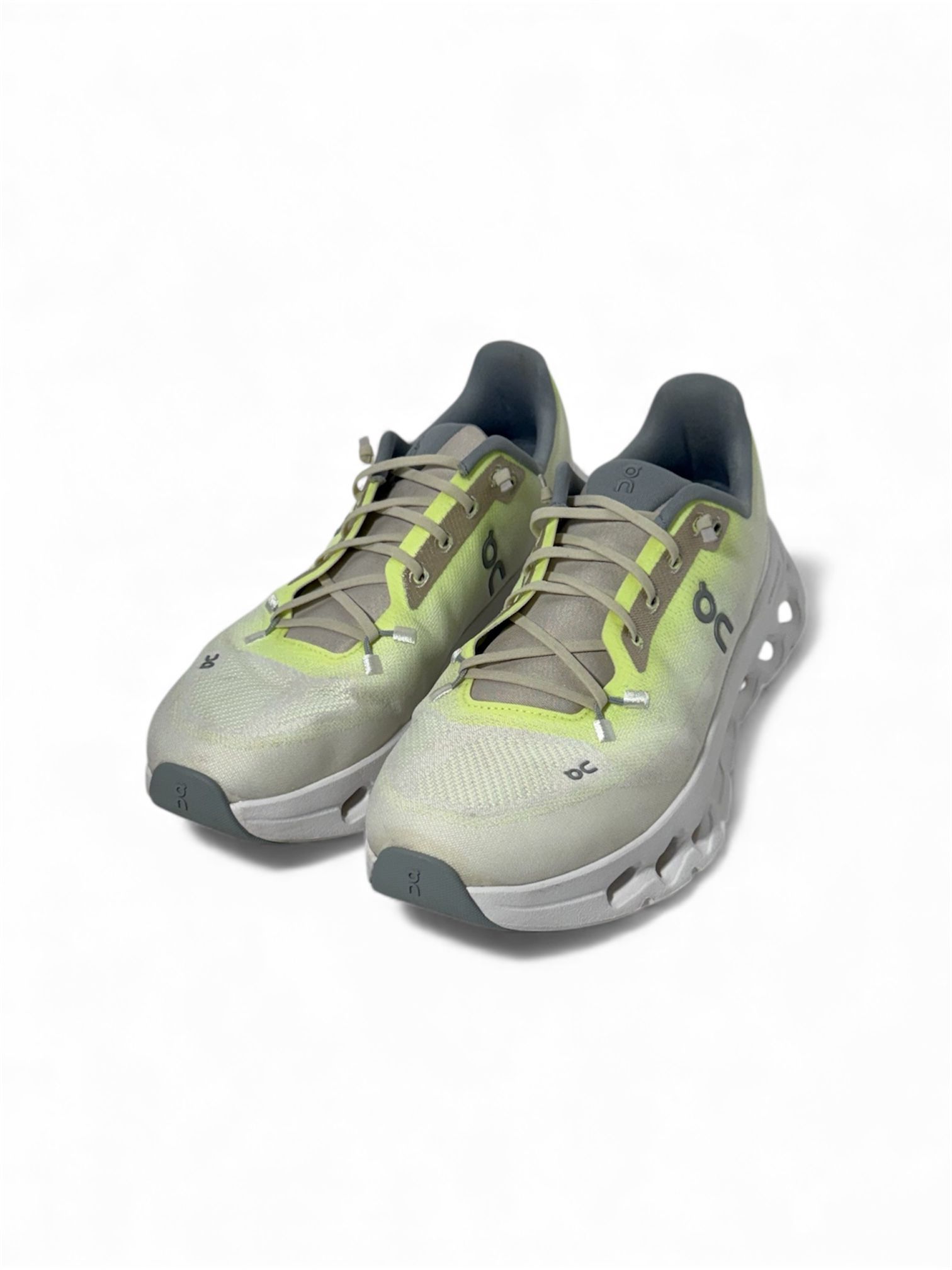 ON Running Brand Ivory White/Yellow Grey Cloud Cloudtilt OC Running Shoes - Women’s Size 9