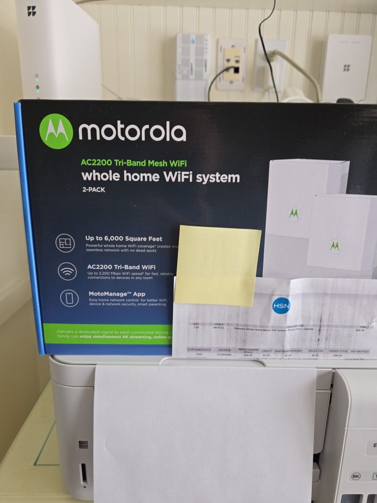 Motorola AC2200 Tri-Band Mesh WIFI 2pack