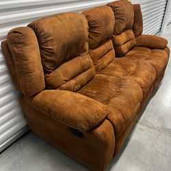 Recliner Couch & Loveseat 