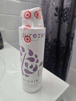 Pure Zero Biotin Strengthening Shampoo