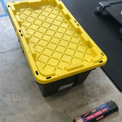 38 Gal yellow Lid Tote