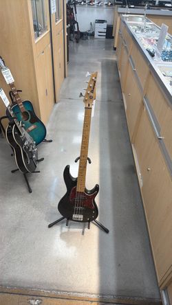 Ibanez Electric Bass Guitar