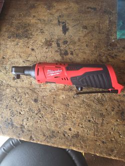 Milwaukee M12 Cordless Ratchet Tool Only