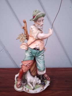 Very rare! Vintage porcelain Fisherman and his dog. Lipper & Mann. Very rare.