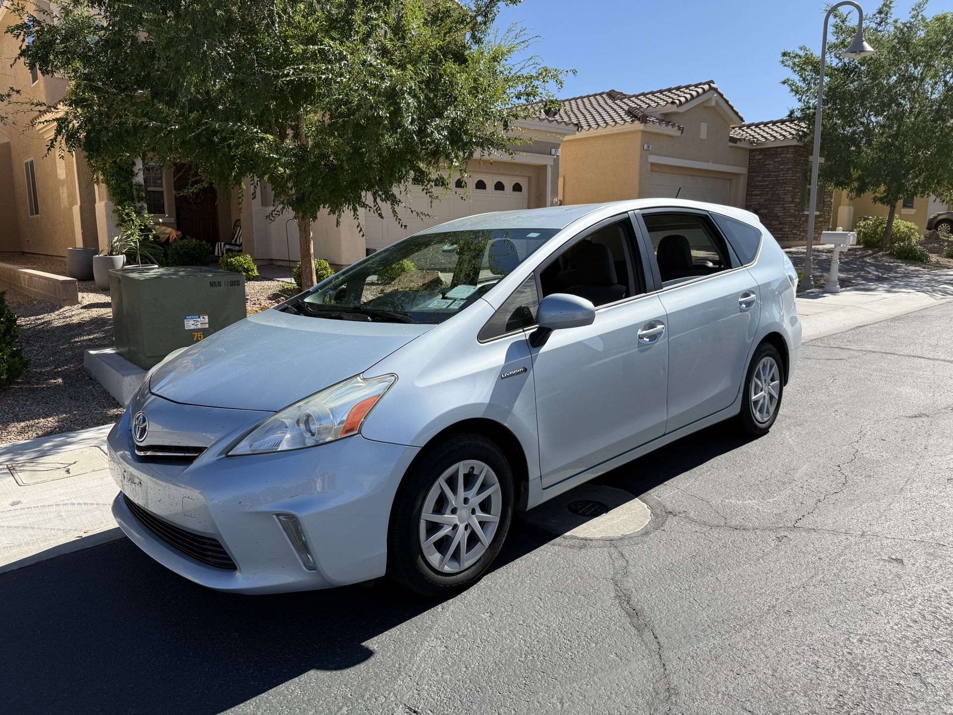 2012 Toyota Prius V