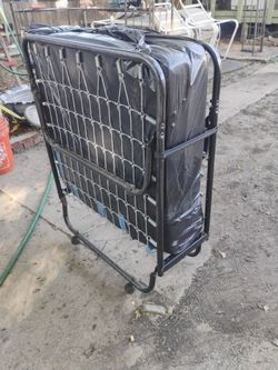 Folding Rollaway Bed with Mattress