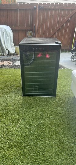 Igloo wine fridge