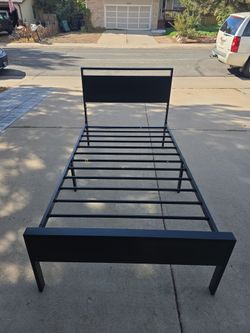 Black Metal Twin Bed Frame with Headboard