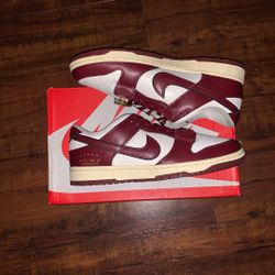 Nike Dunk Low