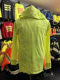 Playera Manga Larga Con Gorro 