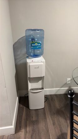 Water dispenser