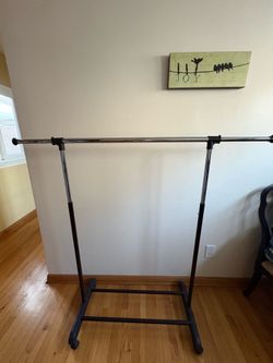 Adjustable rack