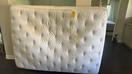 Free queen mattress
