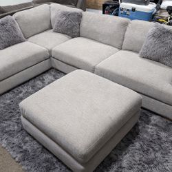 🔥FREE DELIVERY Thomasville  Sectional Couch Light Gray W/Ottoman
