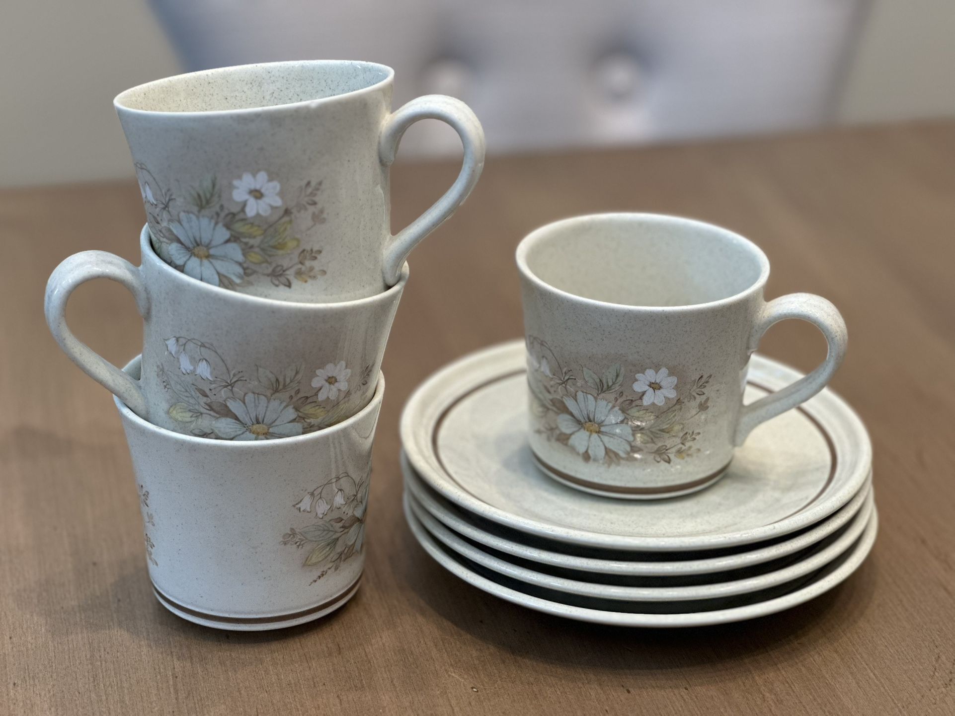 Vintage Royal Doulton Teacup Set Of 4
