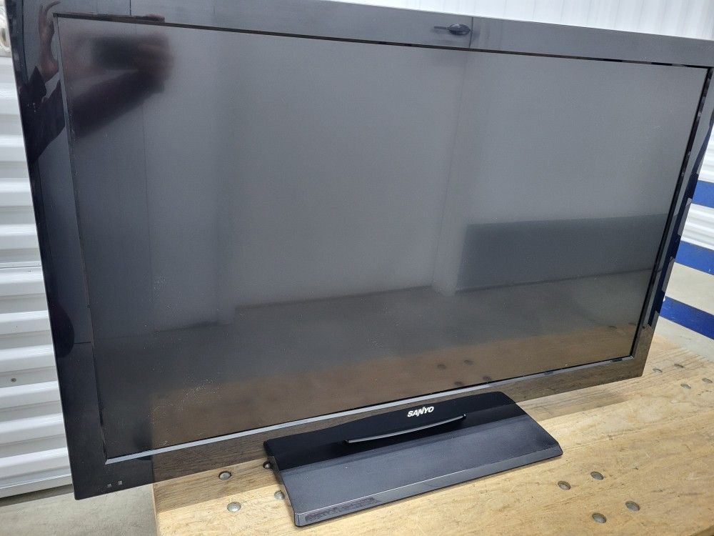 55" Sanyo TV