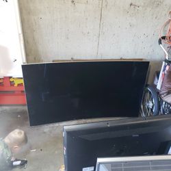 Samsung Curve 60" TV Broken Screen