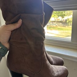 Women's White Mountain Side Zip Boots 