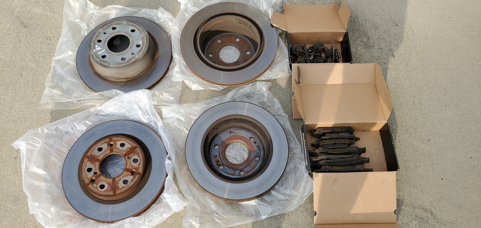 AC Delco Rotors & Pads 2015 Tahoe/Suburban for Sale in Belton, SC OfferUp